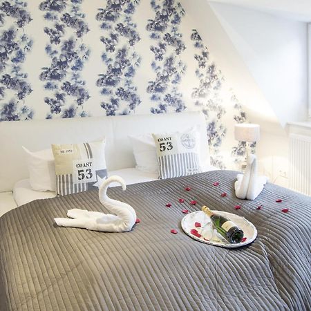 Penthouse Am Glockenturm Apartment Фленсбург Екстериор снимка